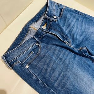 Uniqlo Mid-Rise Skinny Denim Jeans